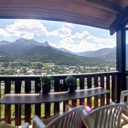 Appartement Chaleureux. Barcelonnette Exterior foto